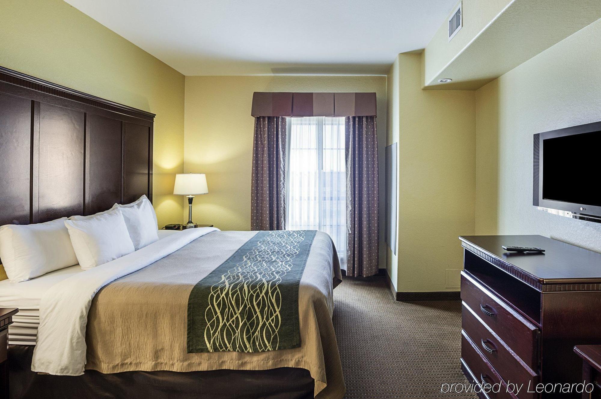 Spark By Hilton San Antonio Near Seaworld Exterior photo
