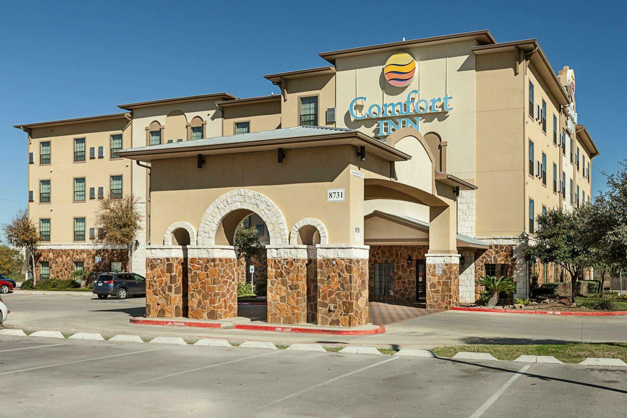 Spark By Hilton San Antonio Near Seaworld Exterior photo