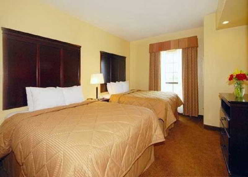 Spark By Hilton San Antonio Near Seaworld Exterior photo